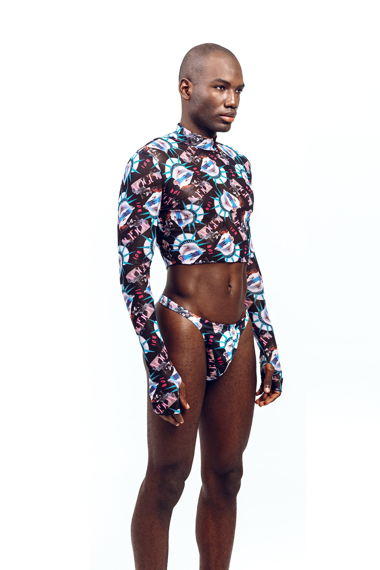 NYC LONGSLEEVE MESH CROP TOP